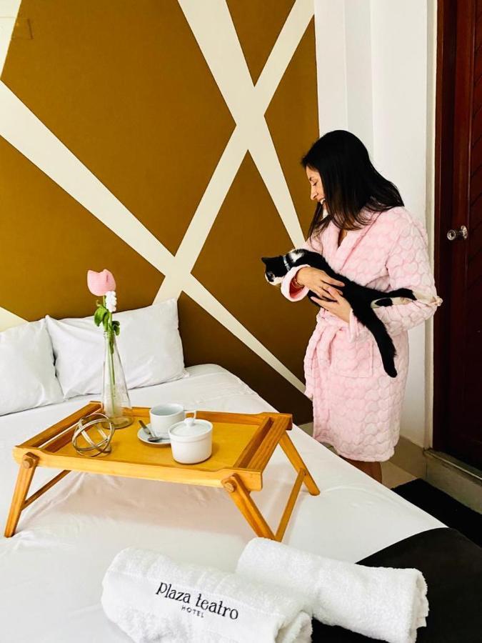 Hotel Plaza Teatro チクラーヨ エクステリア 写真